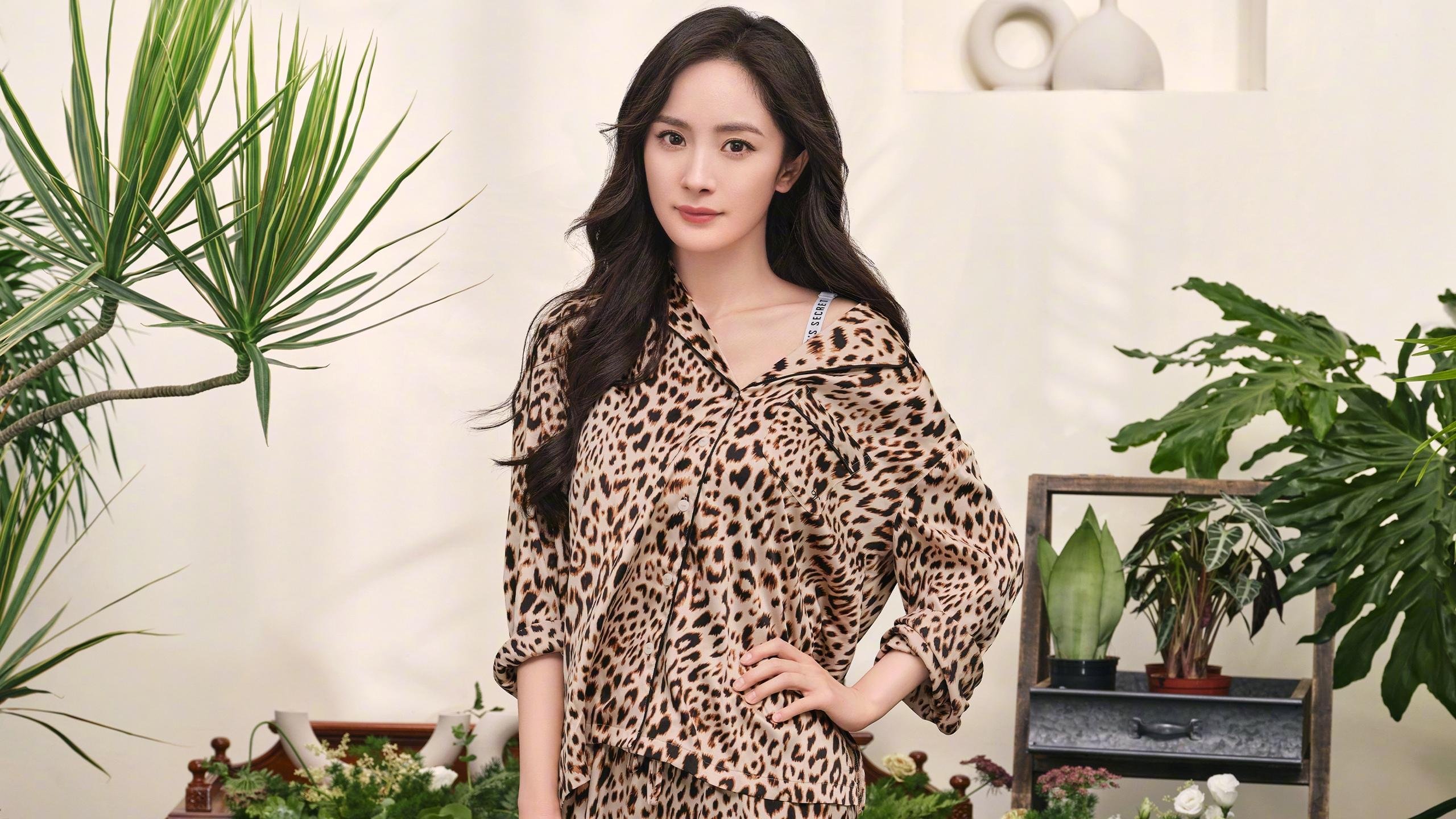 乐鱼官方登录入口-决赛激烈比拼 梅尔滕斯发挥出色，德里斯·梅尔滕斯什么水平