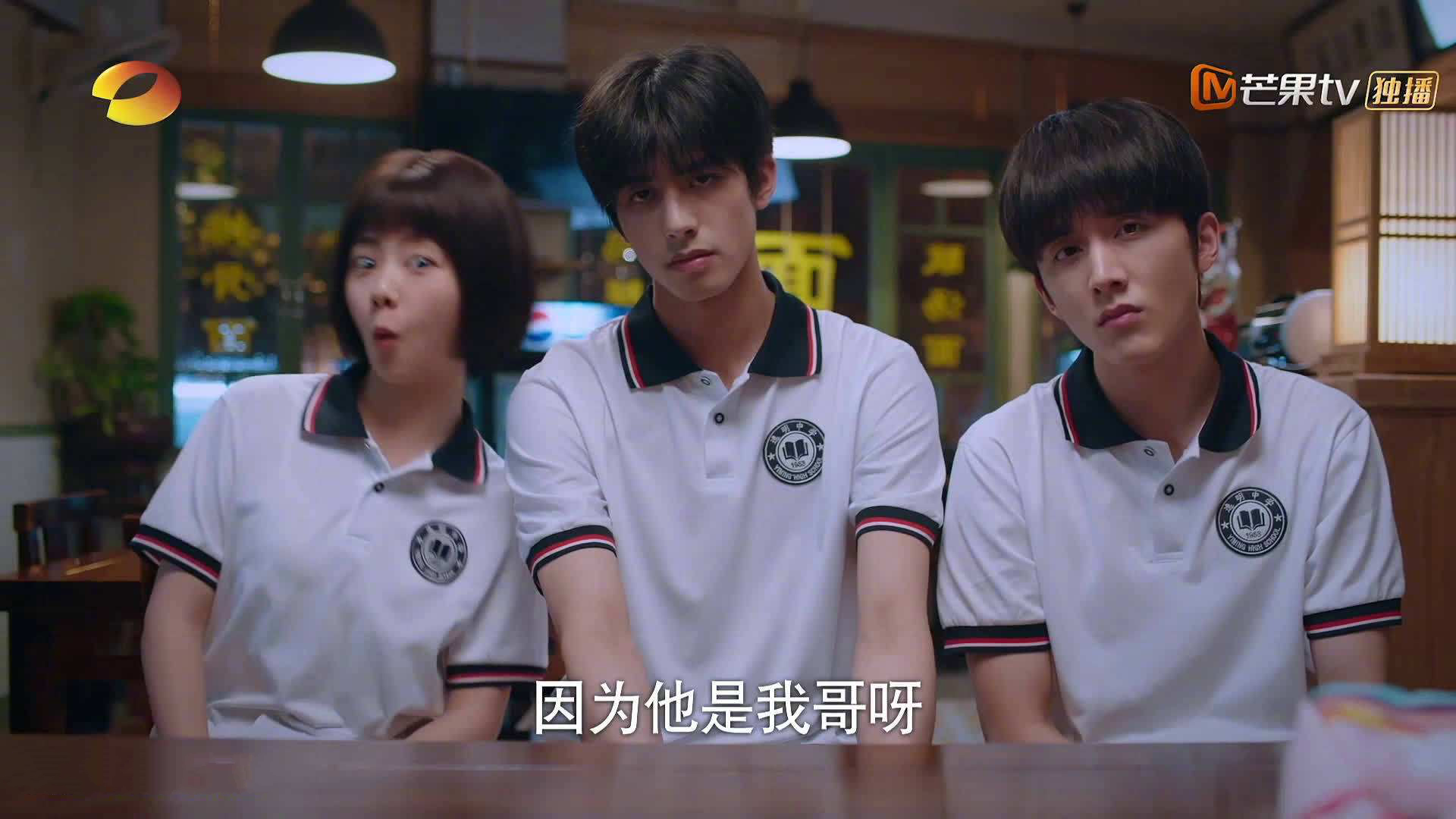 未来绿色智能足球场馆成为城市新地标，科技与绿色融合，智能足球场设备采购