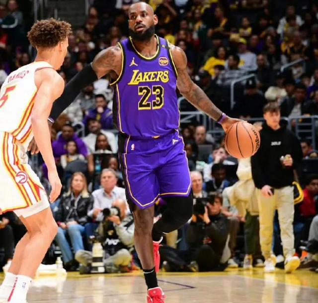 NBA季后赛激战正酣,黑马球队引起广泛关注! NBA季后赛激战正酣,黑马球队引起广泛关注!